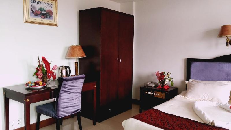 Evergreen Hotel - image 10