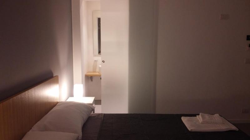 Double Room image 4