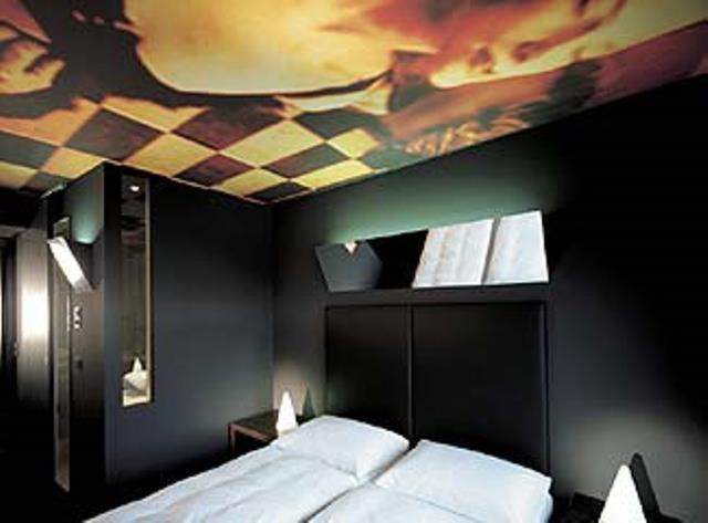 Standard Double Room image 1