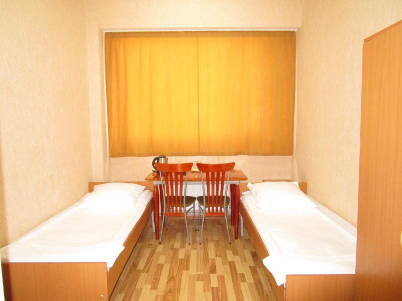 Budget Single Room image 1