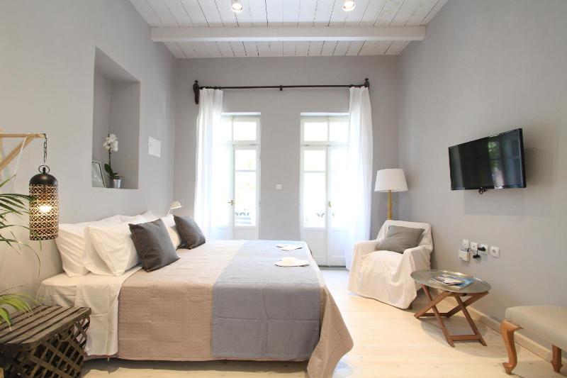 Allegro - Top Floor Two Level Apartment Sea View image 1