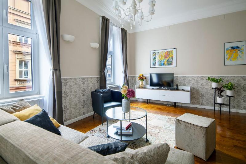Deluxe Apartment image 3