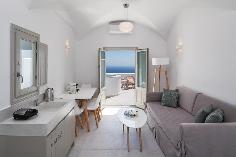 Double Room with Outdoor Hot Tub image 4