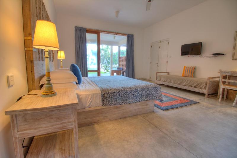 Villa Saffron Hikkaduwa - image 12