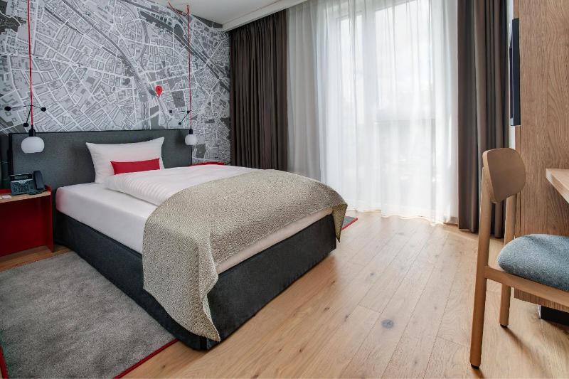 Double Room - Disability Access image 3