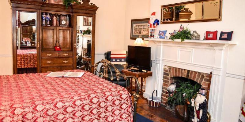 Superior Queen Room image 2