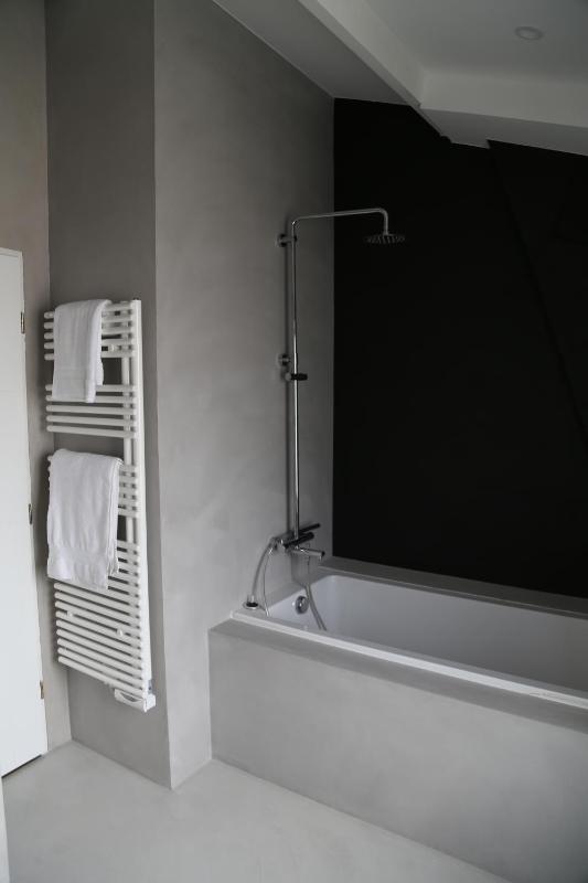 Deluxe Double or Twin Room image 2