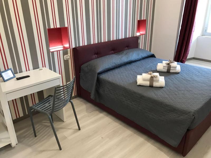 Superior Double Room image 4
