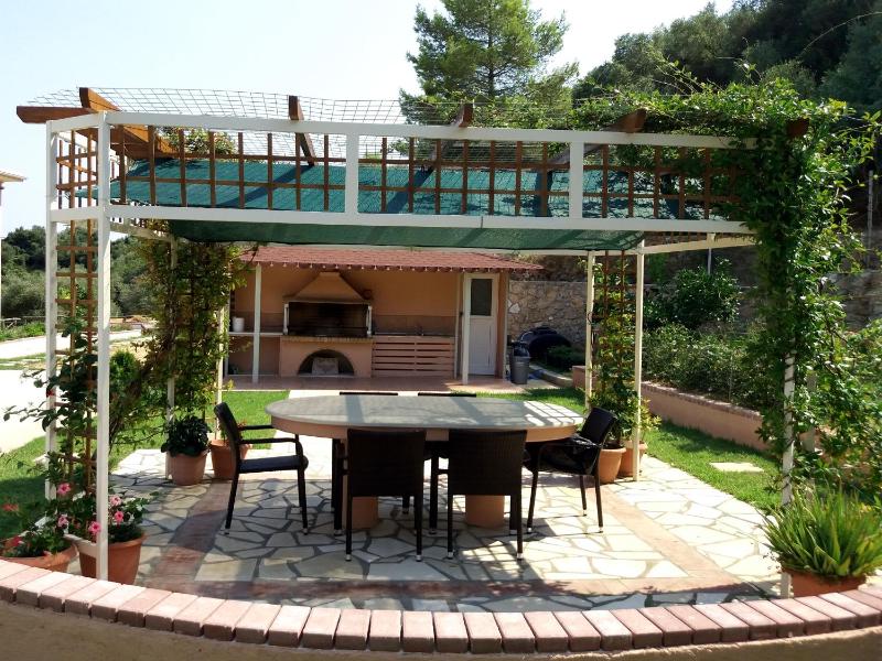 Three-Bedroom Apartment image 4