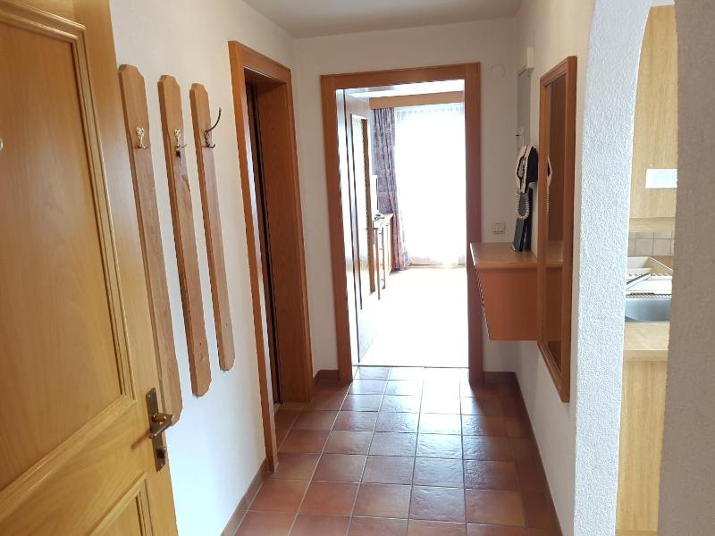 Studio Apartment image 2
