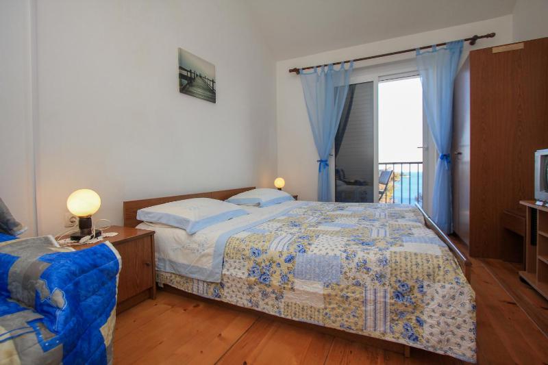 Studio with Sea View image 4