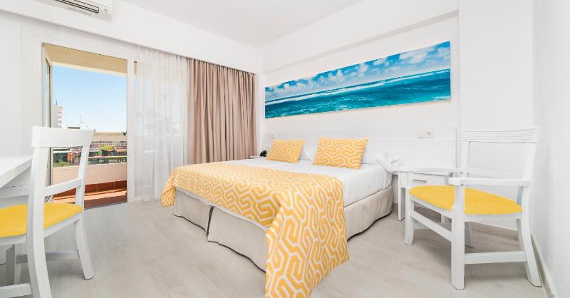 Standard  Double Room (3 Adults) image 3