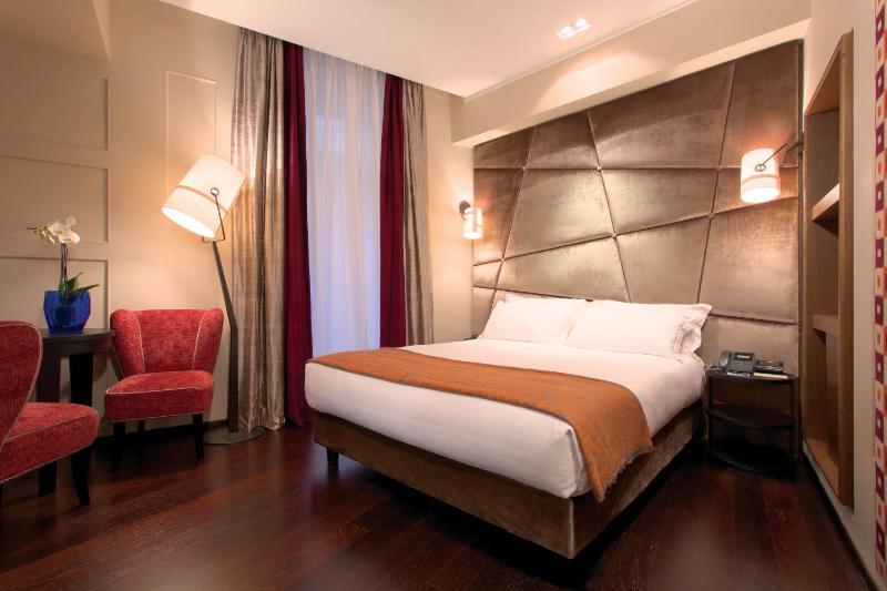 Deluxe Family Room image 1