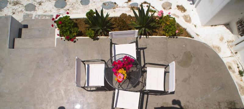 Chora House - image 4