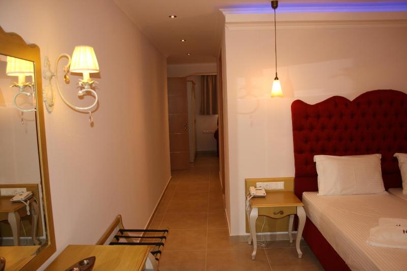 Palatino Hotel - image 7