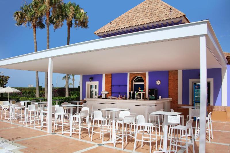Iberostar Waves Málaga Playa - image 15