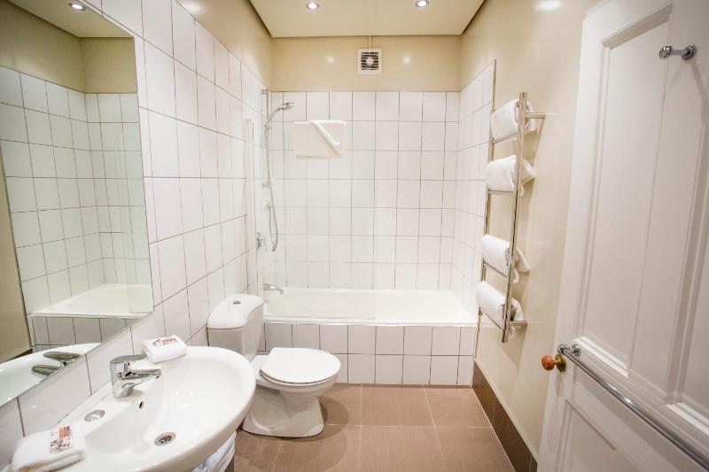 The Terrace Villas Serviced Apartments - image 7