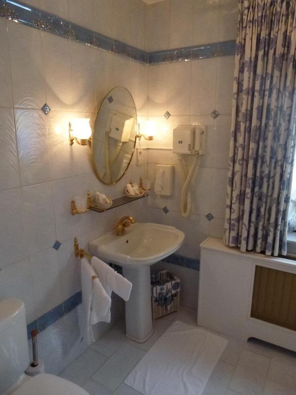 Suite image 3
