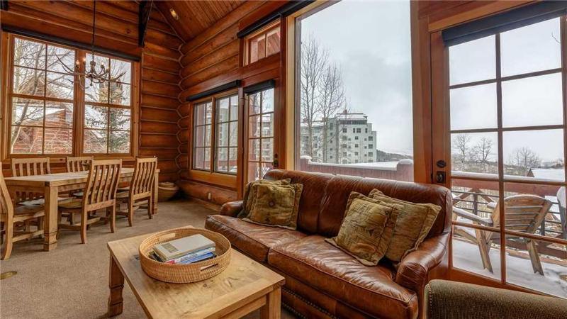 Three-Bedroom Apartment image 2