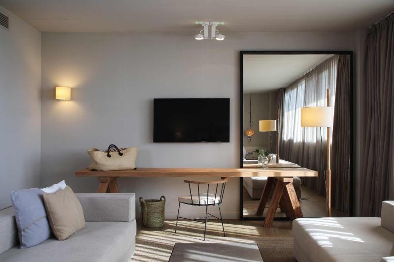 Suite image 4