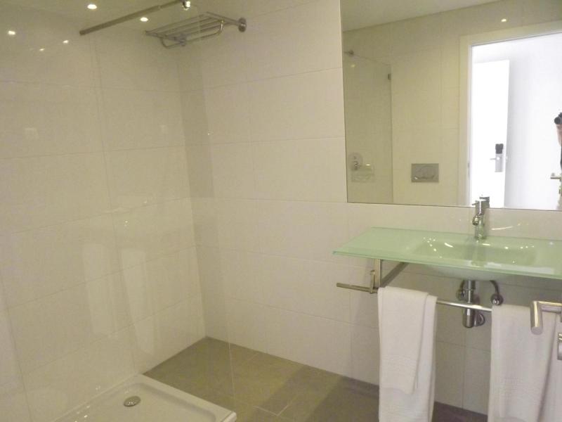 Triple Room image 2
