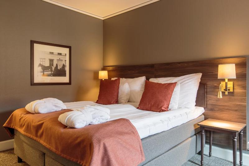 Superior Double Room image 2