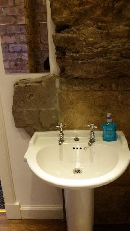 Deluxe Double Room - Melville image 1