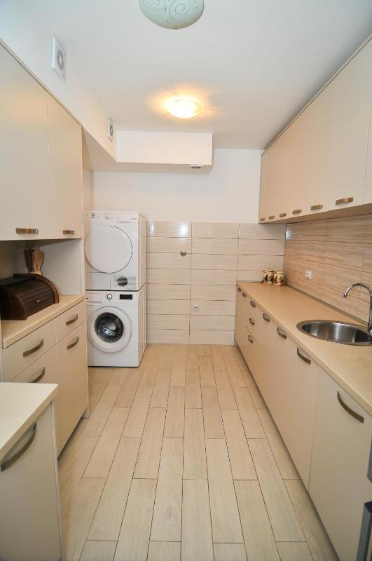 Apartments Zukovac - image 4