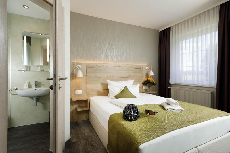 Single Room image 1