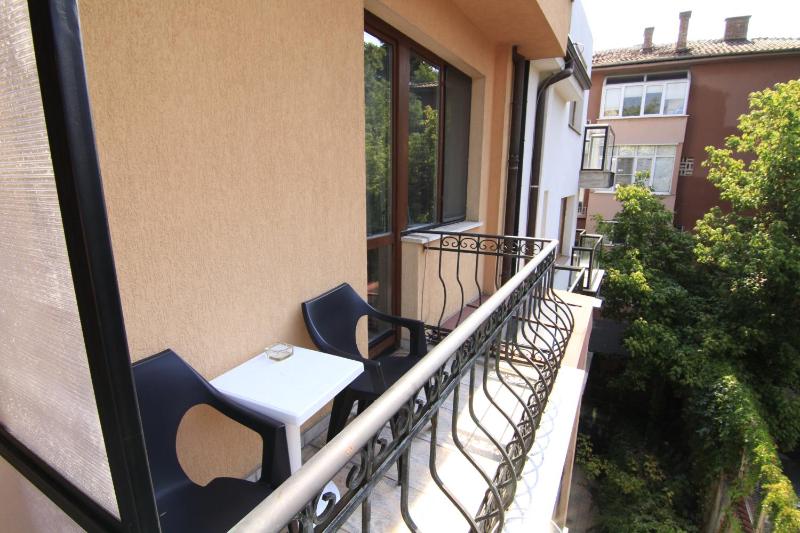Junior Suite with Balcony image 3