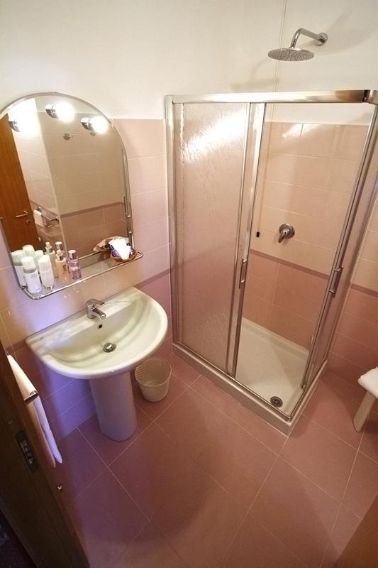 Double Room (1 Adult) image 4