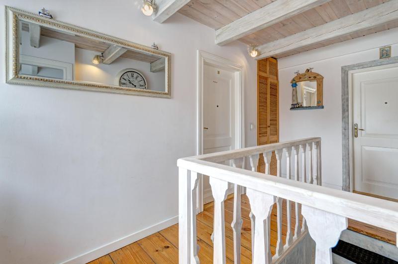 Studio with Terrace (6 Adults) image 2