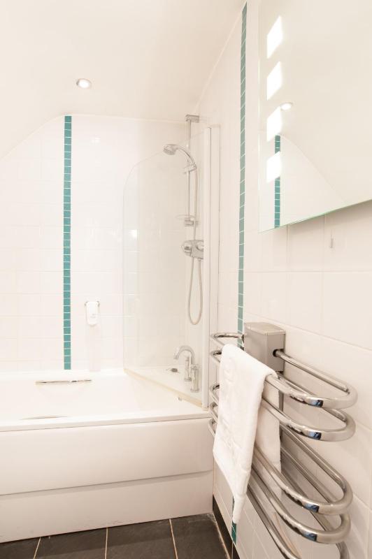 Standard Double Room image 1