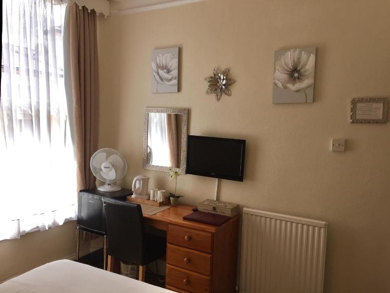 Crowndale Torquay - Exclusively for Adults - image 22