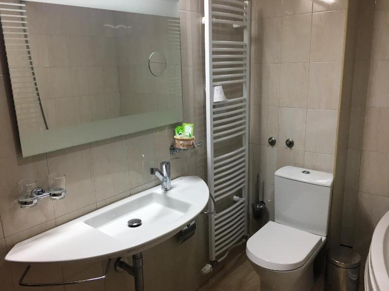 Standard Apartment image 4