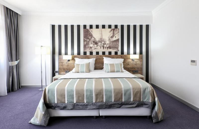 Double Room - Non-Smoking  image 1