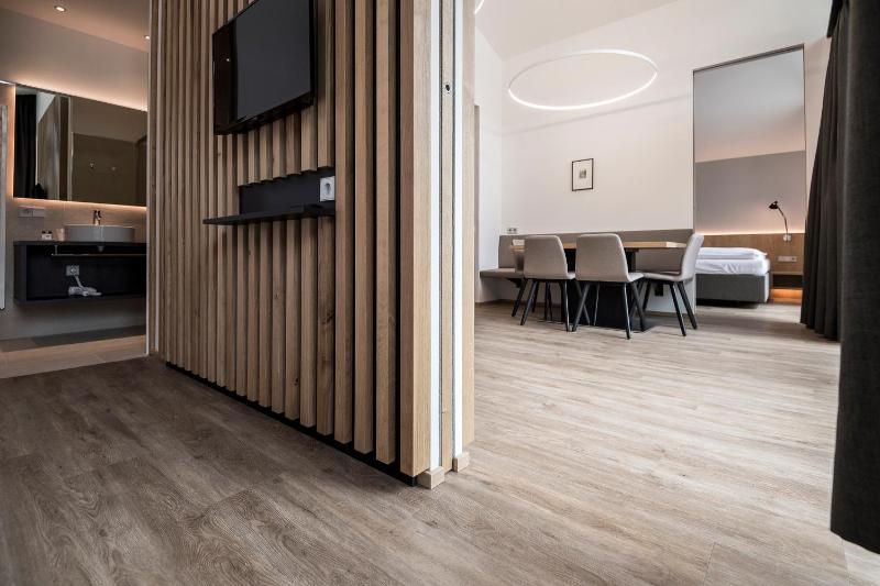 Two-Bedroom Apartment with Panoramic View  image 1