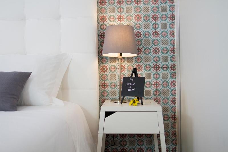 Art 4 You Cascais Suites - image 20