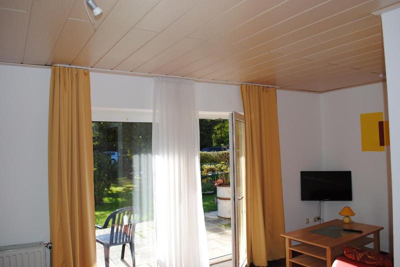 Double Room with Balcony (3 Adults) image 4