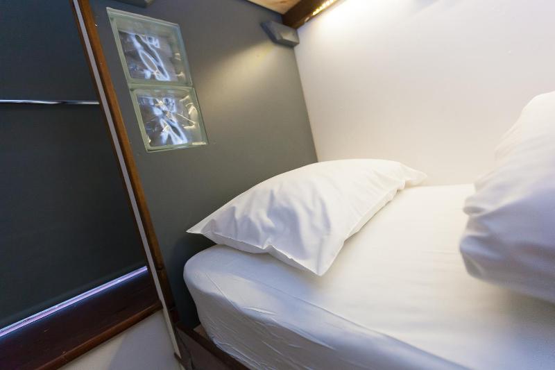 Bed in 6-Bed Female Dormitory Room image 2