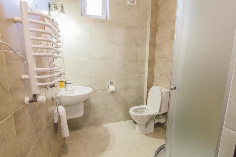 Standard Triple Room image 1