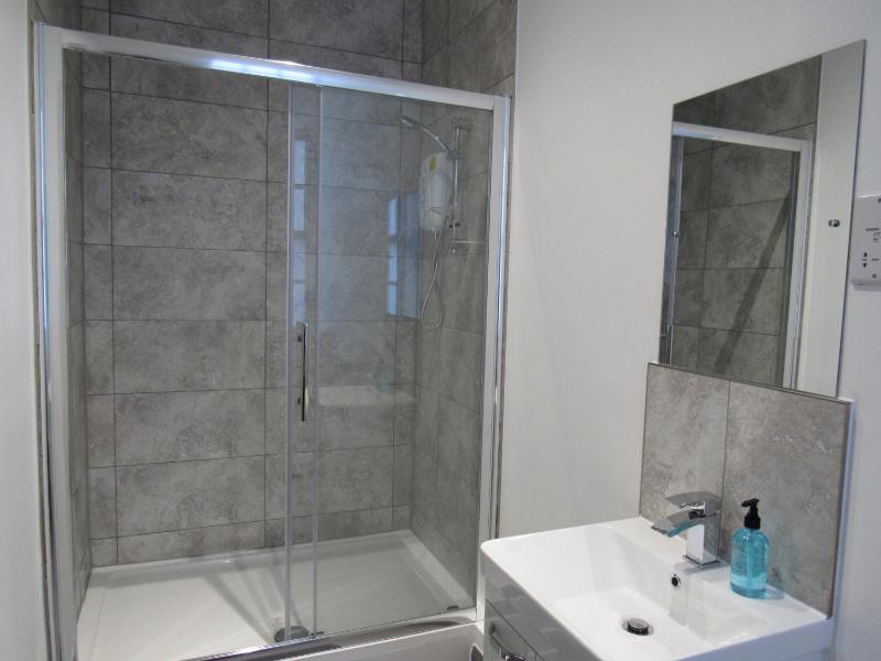 Standard Double or Twin Room image 3