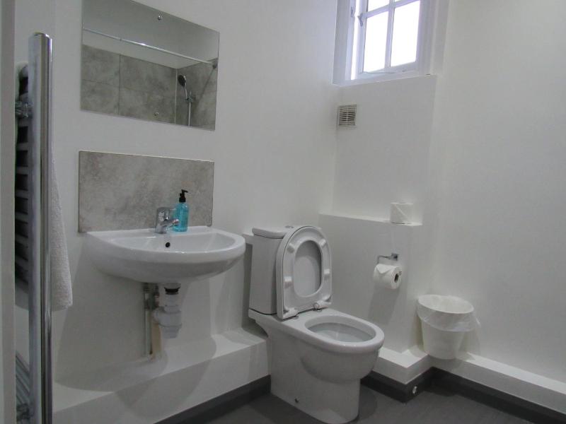 Standard Double Room image 2