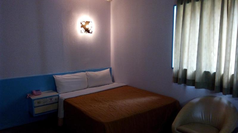 Reui Chung Hotel - image 5