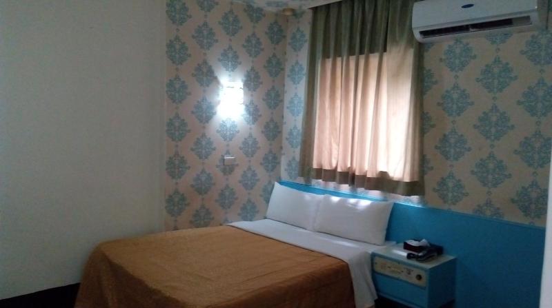 Reui Chung Hotel - image 9