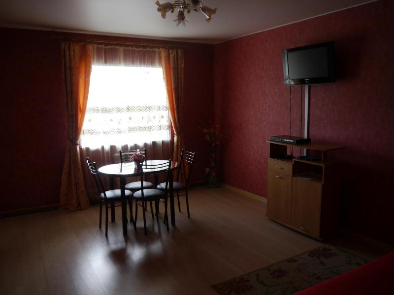 One-Bedroom Suite image 3