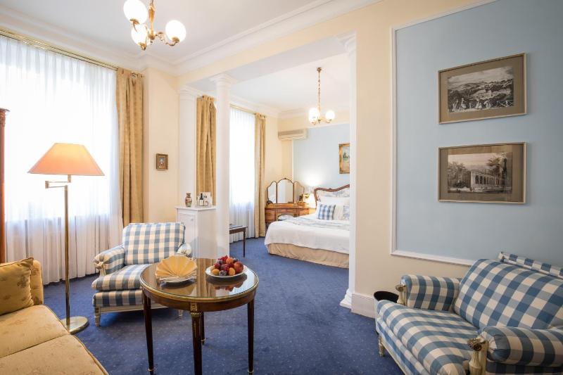 Junior Suite image 4