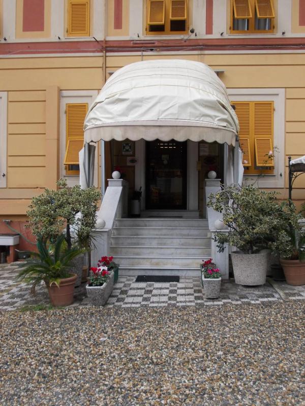 Albergo Boccadasse - image 6