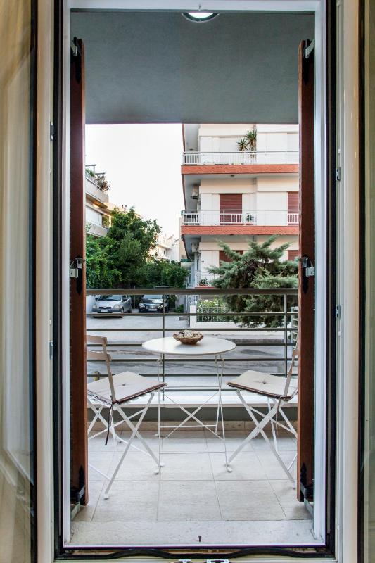 Deluxe Studio with Balcony (A2) image 2
