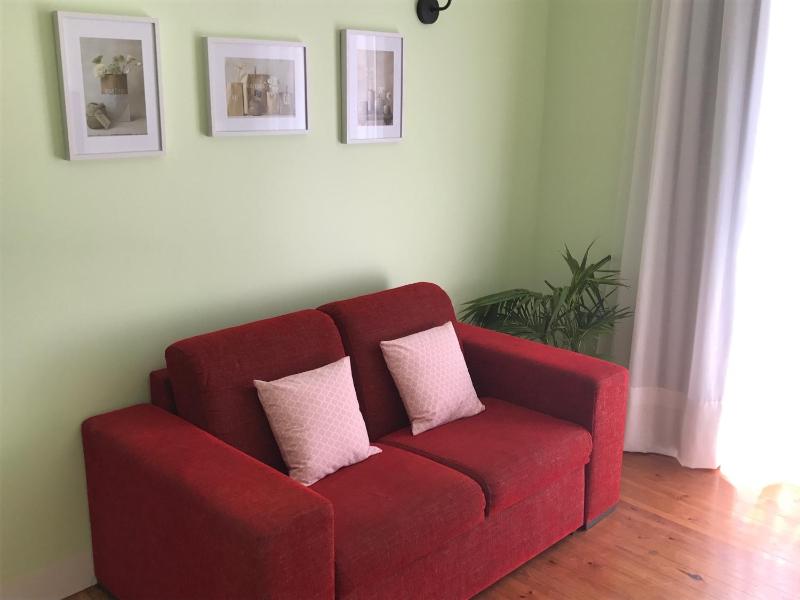 Studio Apartment image 2